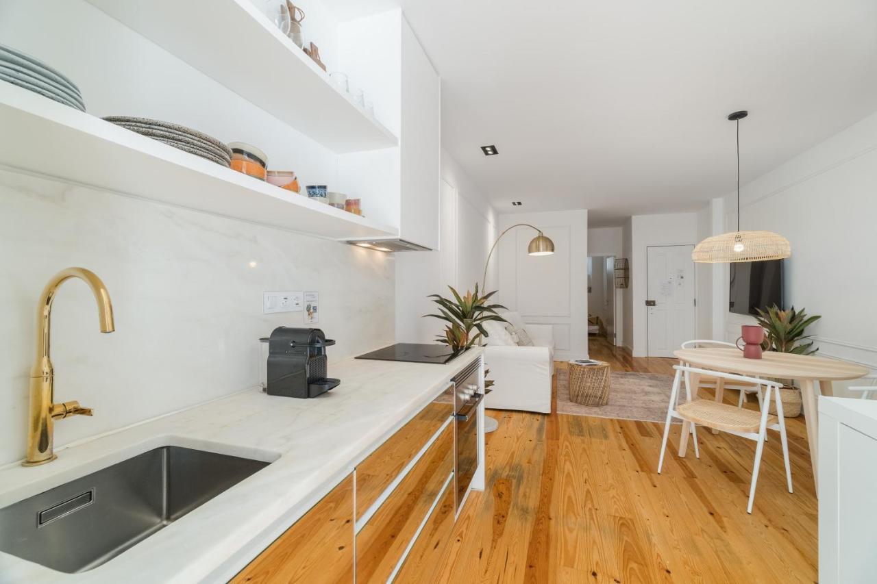 Casa Boma - Elegant With Private Terrace - Ajuda Ii Lizbona